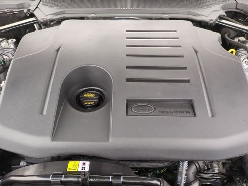 New 2026 Land Rover Discovery Limited Edition image 14