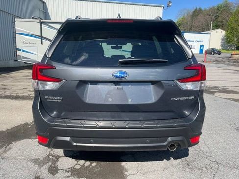 Used 2022 Subaru Forester Limited AWD/4WD image 7