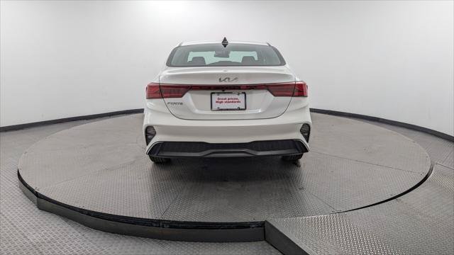 Used 2022 Kia Forte LXS w/ LXS Technology Package FWD image 7