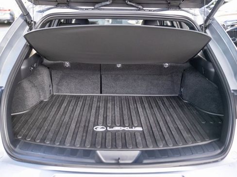 Used 2024 Lexus UX 250h F Sport image 29