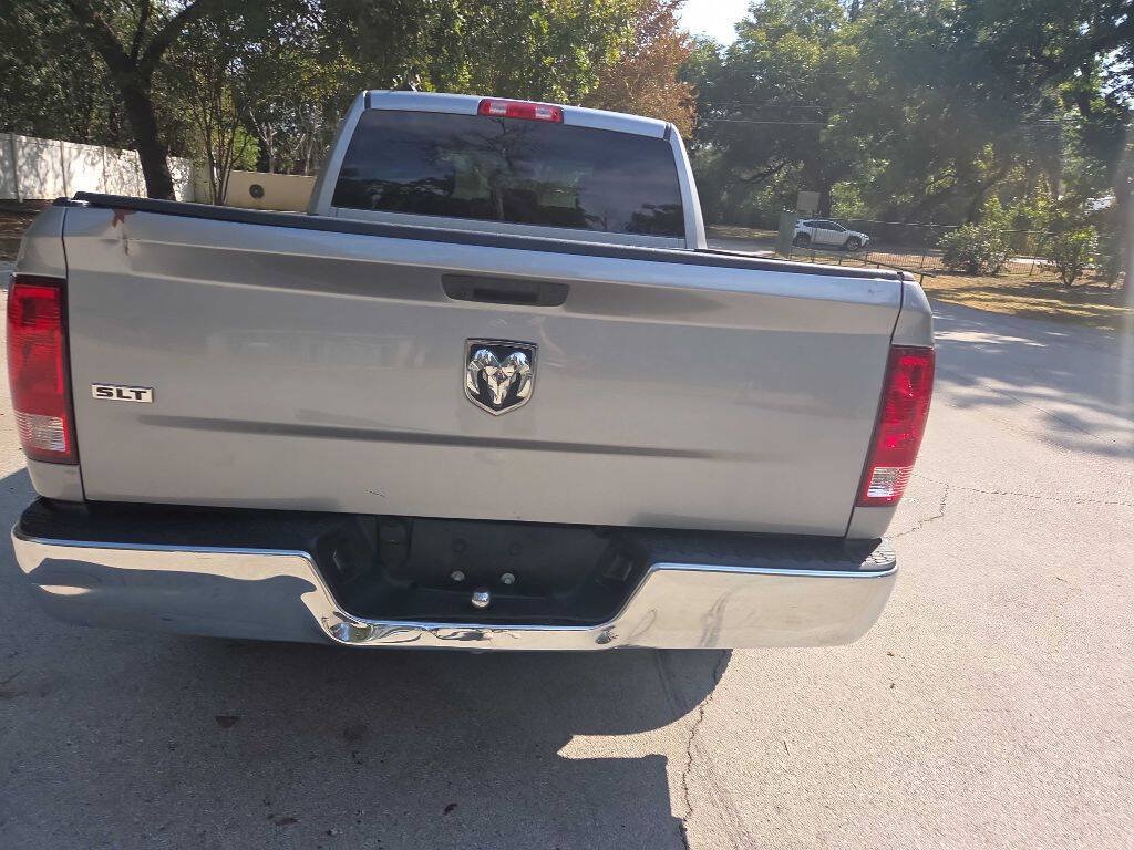 Used 2022 RAM 1500 Classic SLT w/ Electronics Group RWD image 5