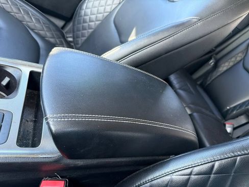 Used 2023 Ford Edge Titanium AWD/4WD image 27