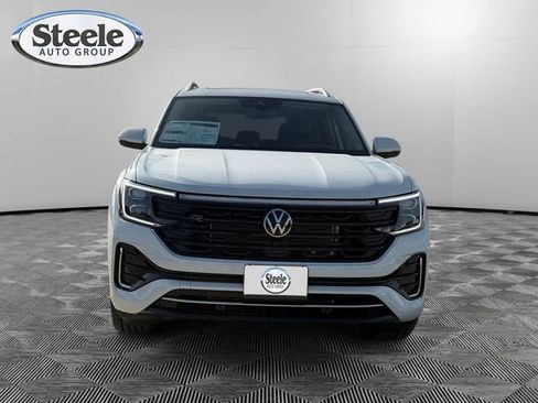 New 2025 Volkswagen Atlas SEL Premium R-Line image 8