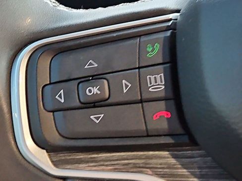 Used 2022 Jeep Wagoneer Series III AWD/4WD image 22