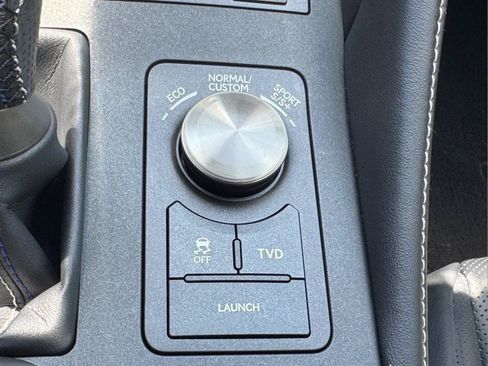 Used 2022 Lexus RC F w/ Premium Package RWD image 25