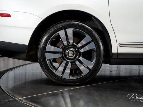 Used 2021 Rolls-Royce Cullinan image 22