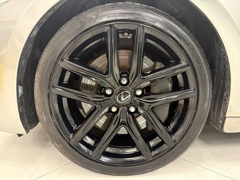 Used 2018 Lexus IS 300 F Sport image 38
