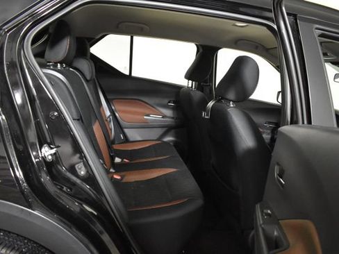 Certified 2024 Nissan Kicks SR FWD image 29