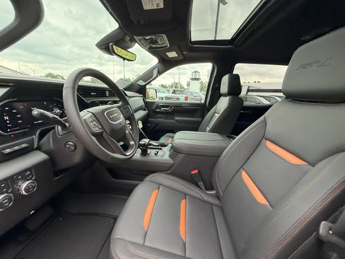 New 2026 GMC Sierra 1500 AT4 w/ AT4 Premium Package AWD/4WD image 4