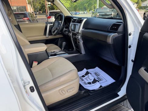 Used 2016 Toyota 4Runner 2WD image 16