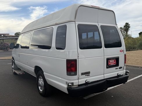 Used 2013 Ford E-250 and Econoline 250 Extended w/ PWR Group image 3