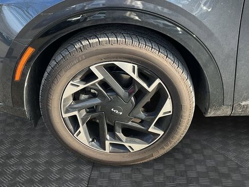 Used 2023 Kia Sportage SX image 10