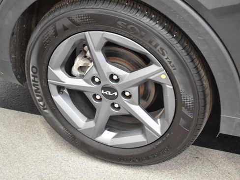 Used 2025 Kia K4 FWD image 36