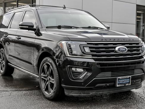 Used 2019 Ford Expedition Limited w/ Equipment Group 303A image 10