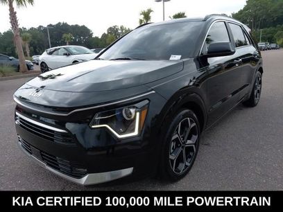 Certified 2025 Kia Niro EX Touring