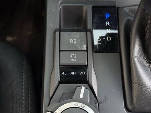 Used 2024 Toyota Tacoma SR image 21