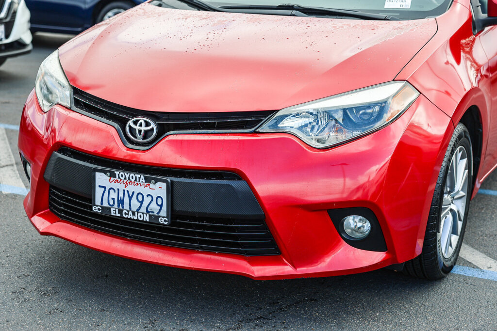 Used 2014 Toyota Corolla LE FWD image 18
