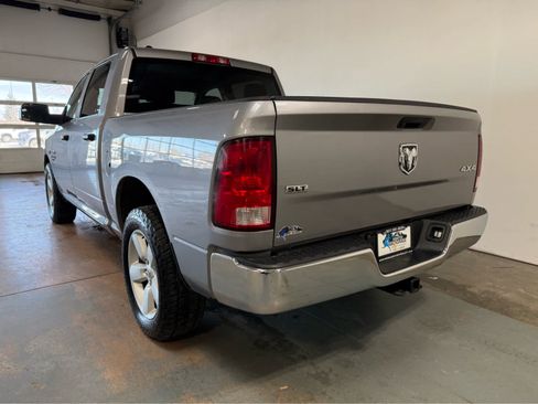Used 2023 RAM 1500 Classic SLT AWD/4WD image 3