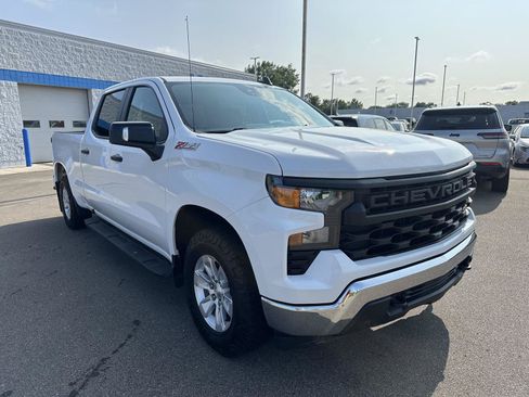 Used 2023 Chevrolet Silverado 1500 W/T w/ WT Safety Package AWD/4WD image 7