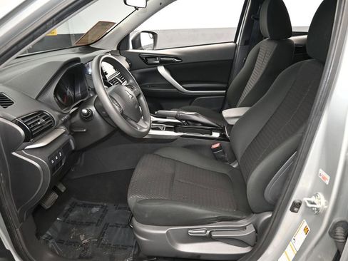 Used 2023 Mitsubishi Eclipse Cross ES image 11