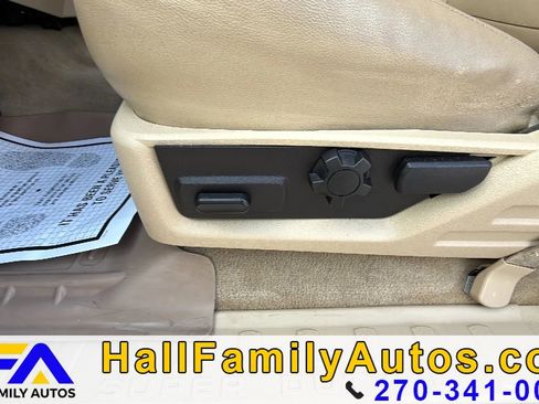 Used 2010 Ford F450 Lariat image 21