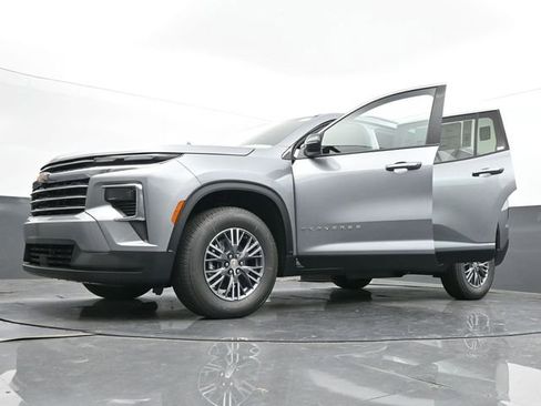 New 2026 Chevrolet Traverse LT w/ LPO, Floor Liner Package image 69