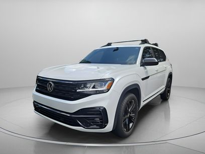 Used 2023 Volkswagen Atlas SEL R-Line