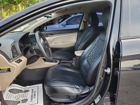 Used 2018 Hyundai Elantra SEL FWD image 10