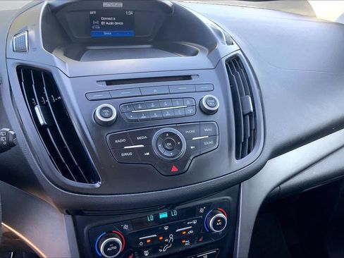 Used 2018 Ford Escape SE FWD image 34
