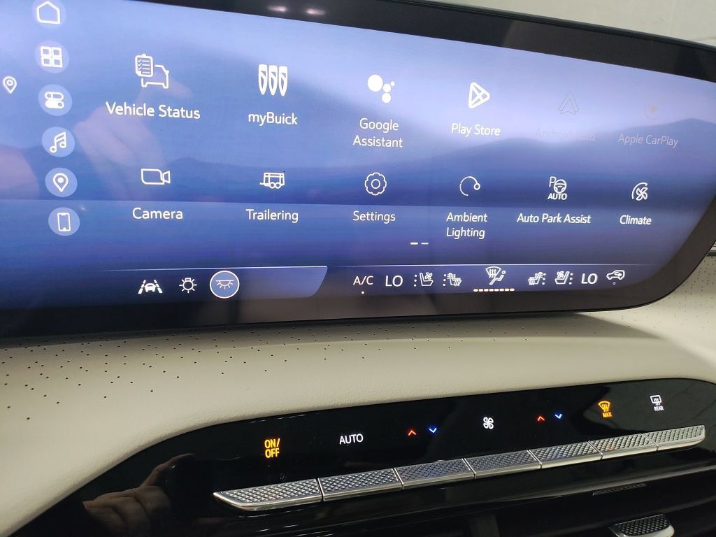 New 2026 Buick Enclave Avenir w/ Super Cruise Package AWD/4WD image 31
