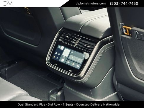 Used 2024 Rivian R1S Adventure AWD/4WD image 20