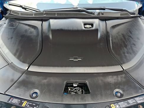 Used 2024 Chevrolet Blazer EV LT AWD/4WD image 29