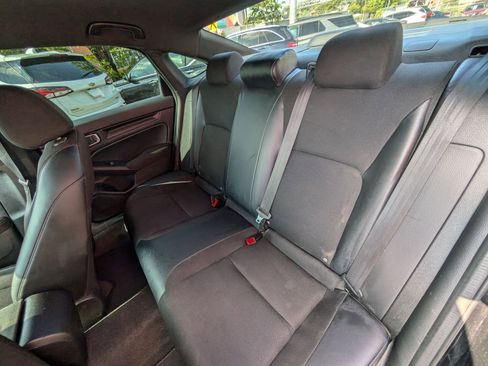Used 2022 Honda Civic Sport image 18