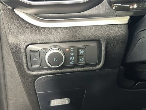 Used 2022 Ford Explorer XLT AWD/4WD image 20