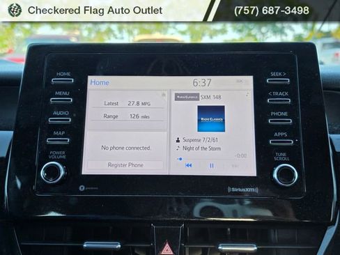 Used 2021 Toyota Camry LE FWD image 15