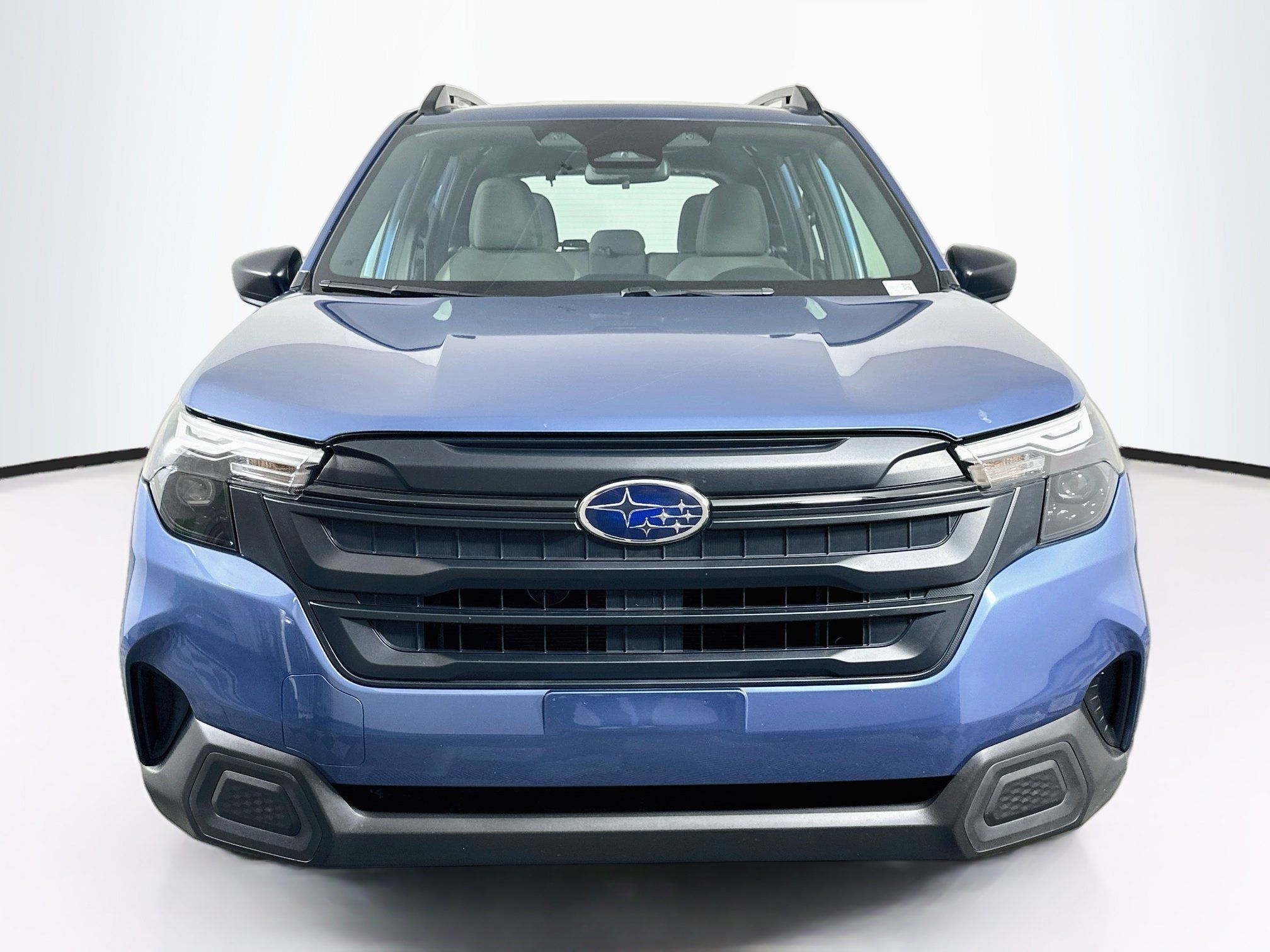Used 2025 Subaru Forester AWD/4WD image 2