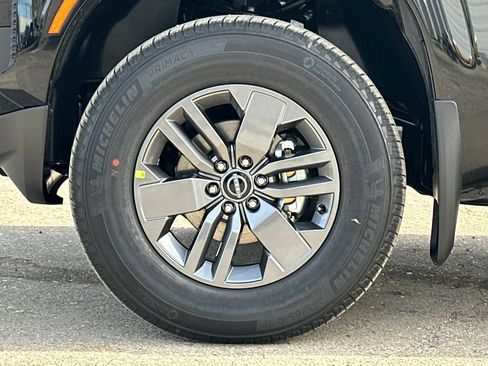 New 2026 Nissan Frontier SV w/ Tow Package AWD/4WD image 5