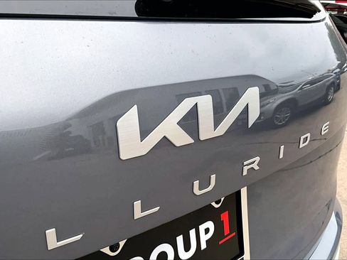 Used 2024 Kia Telluride S image 29