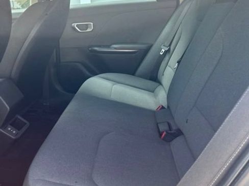Used 2025 Kia K4 FWD image 8