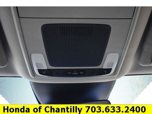 Used 2025 Honda Pilot EX-L image 20