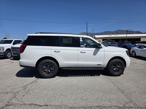 New 2026 Ford Expedition Tremor AWD/4WD image 3