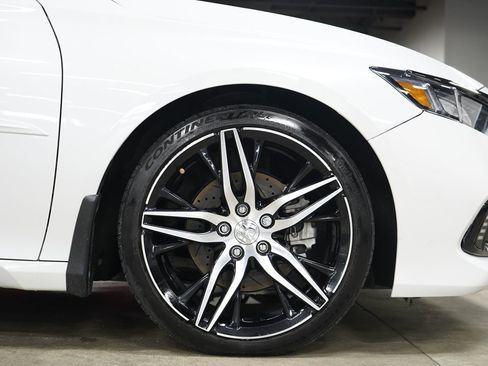 Used 2021 Honda Accord Touring image 39