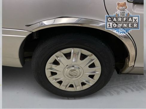 Used 2007 Mercury Grand Marquis GS RWD image 16