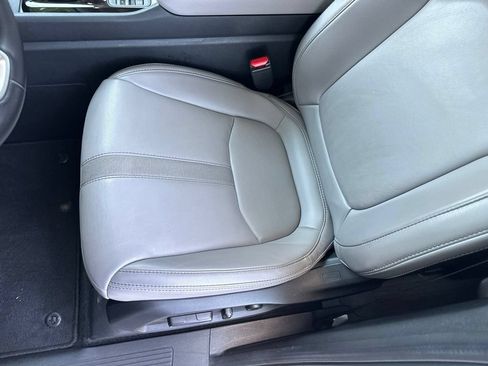 Used 2025 Honda Pilot Touring image 26