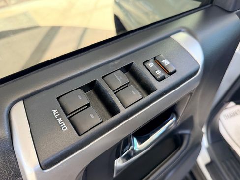 Used 2024 Toyota 4Runner SR5 image 5