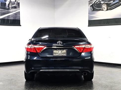Used 2017 Toyota Camry SE FWD image 23