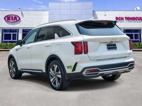 Certified 2023 Kia Sorento SX Prestige AWD/4WD image 6
