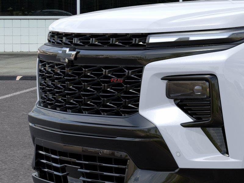 New 2026 Chevrolet Traverse RS w/ LPO, Floor Liner Package FWD image 13