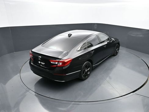 Used 2018 Honda Accord EX image 20