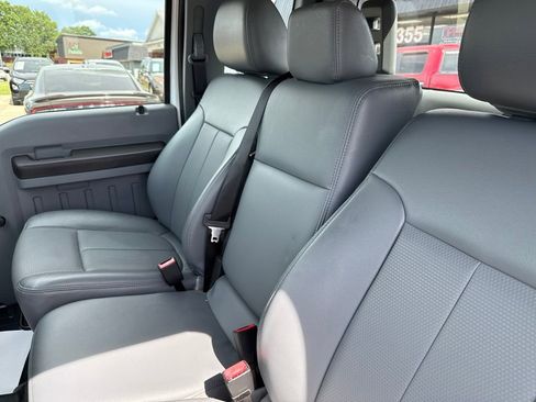 Used 2016 Ford F250 XL w/ XL Appearance Package AWD/4WD image 23